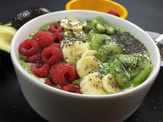 Avocado Kale Smoothie Bowl